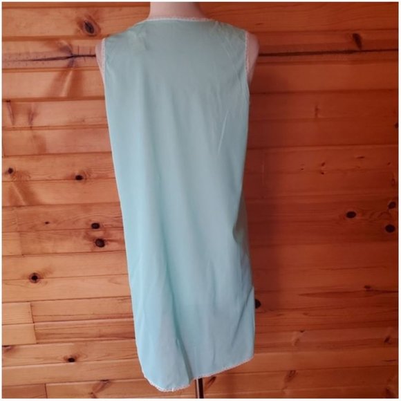 Vintage 60’s Sears Slip Nightie Embroidered Lingerie New With Original Tags! - Picture 4 of 6